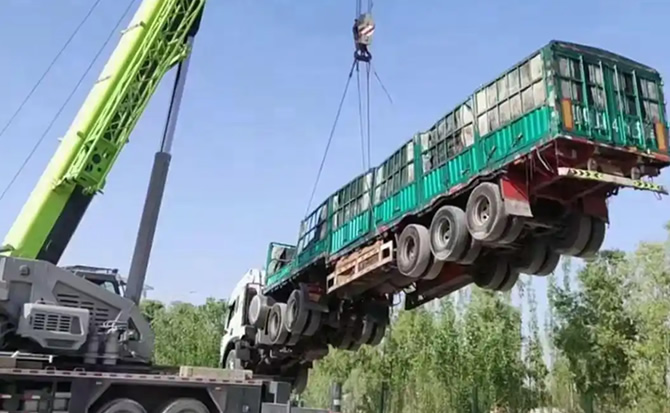 汝南道路脱困救援案例